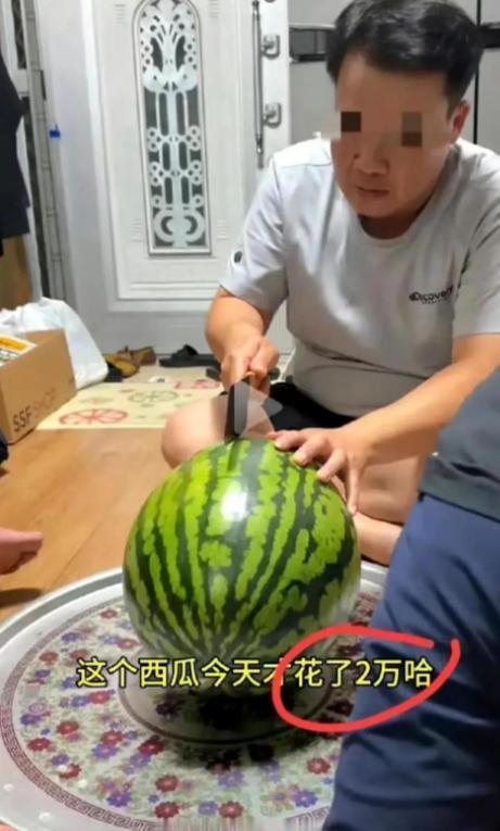 直播现场吃瓜